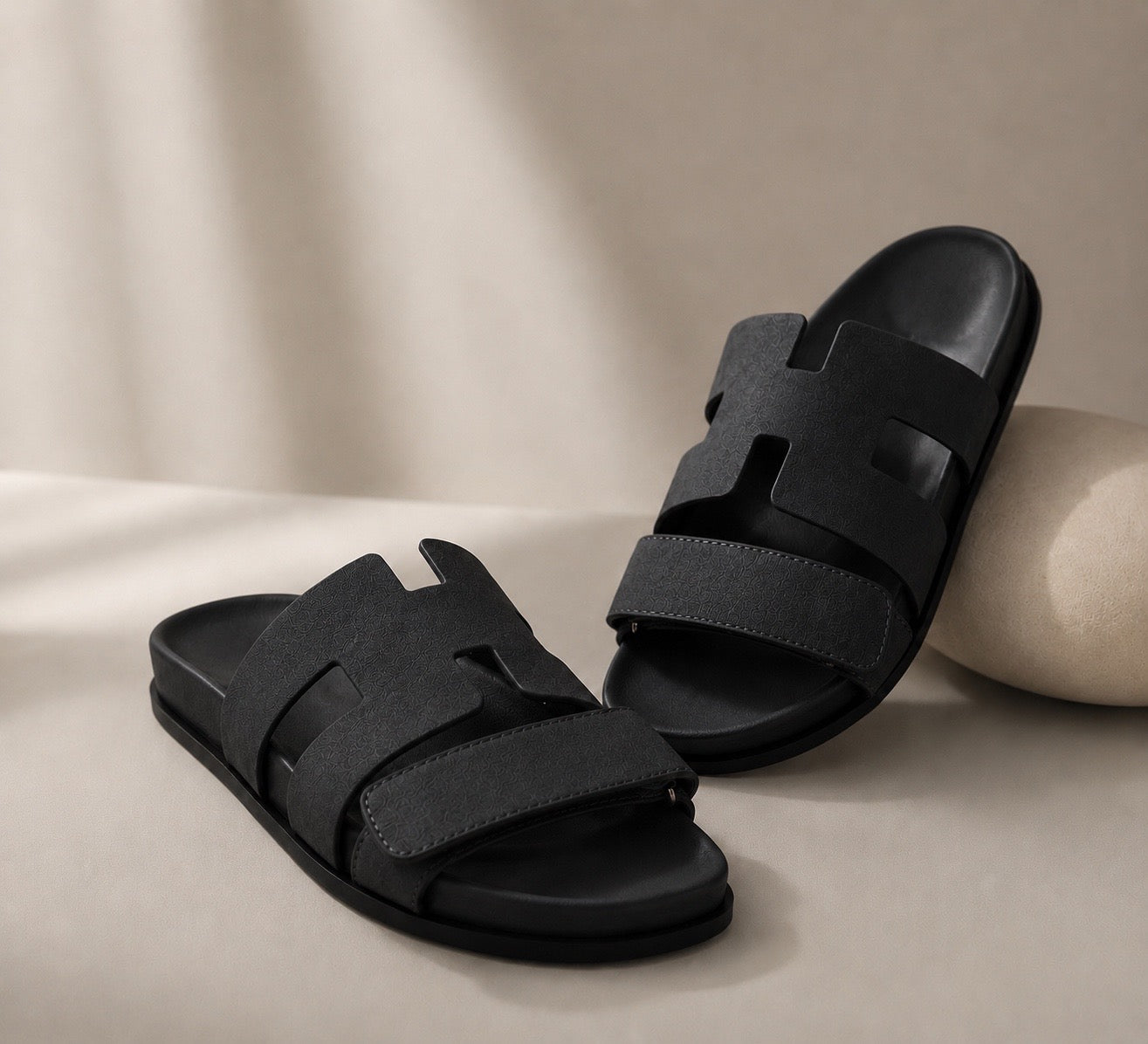 Everyday Luxe Slides