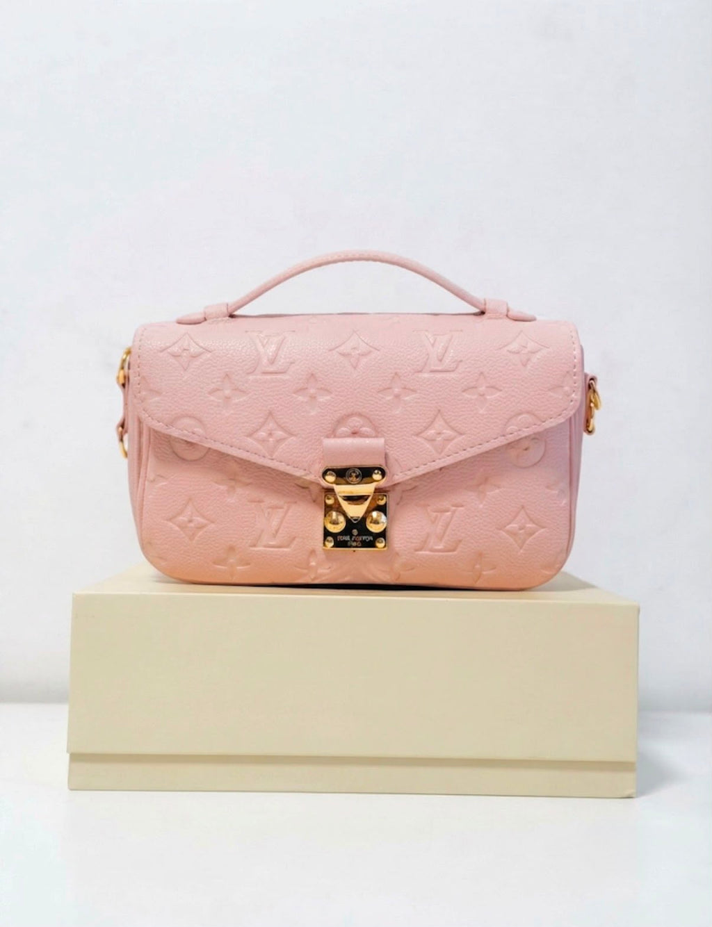 LOUIS VUITTON POCHETTE MÉTIS