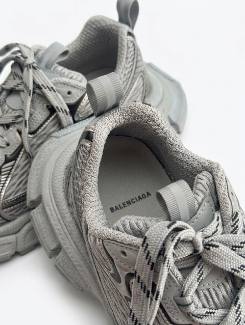 BALENCIAGA 3XL