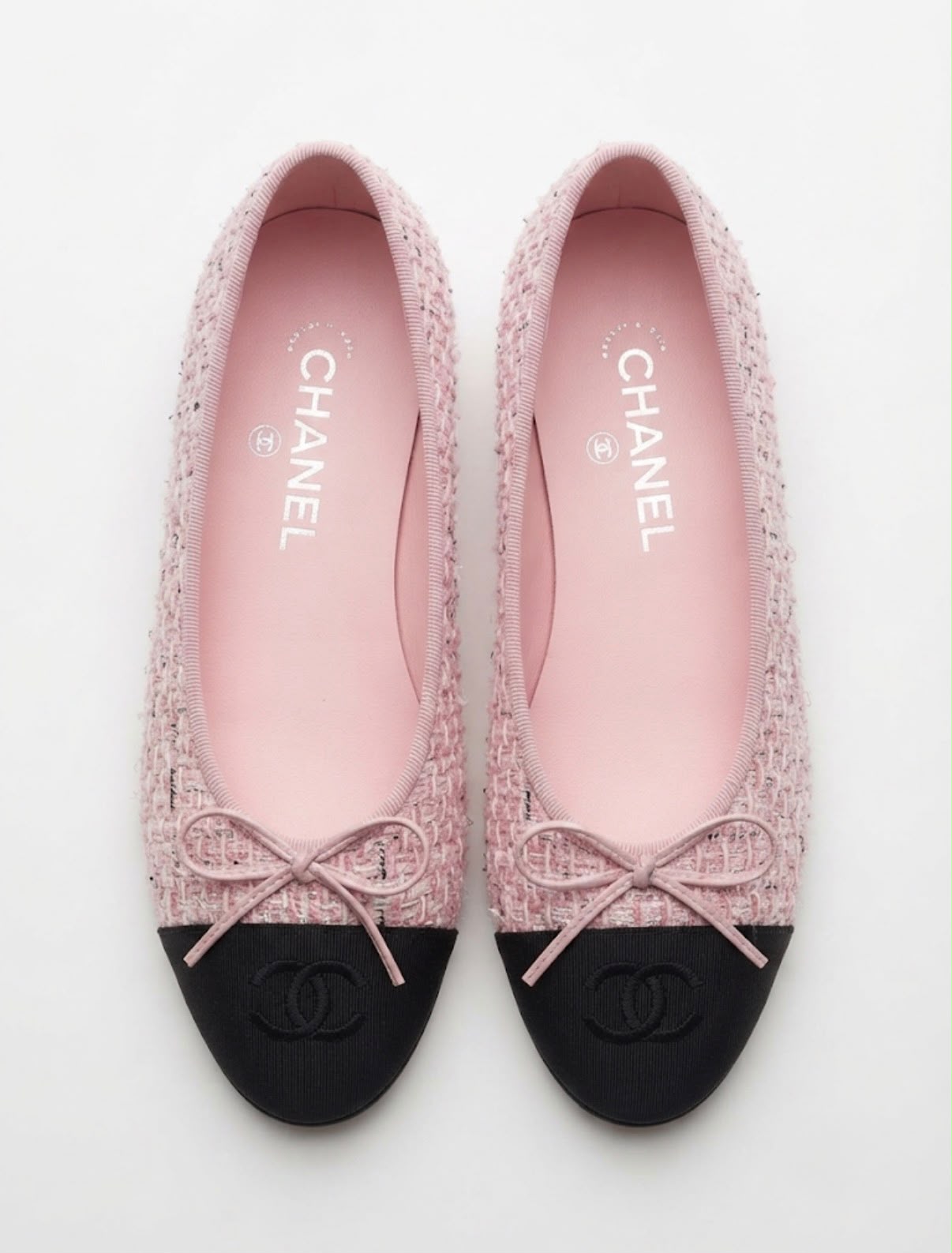 CHANEL TWEED CAP-TOE BALLET FLATS